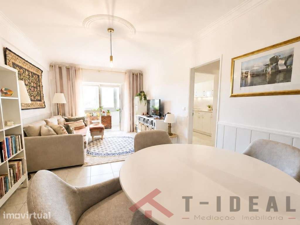 Apartamento T1 renovado em Vialonga - Grande imagem: 3/25