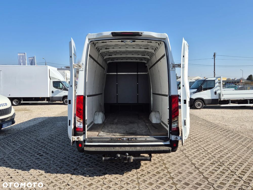 Iveco Daily 35S16 Hi-Matic L4H2, Brygadówka 7-os, MAXI blaszak - 9