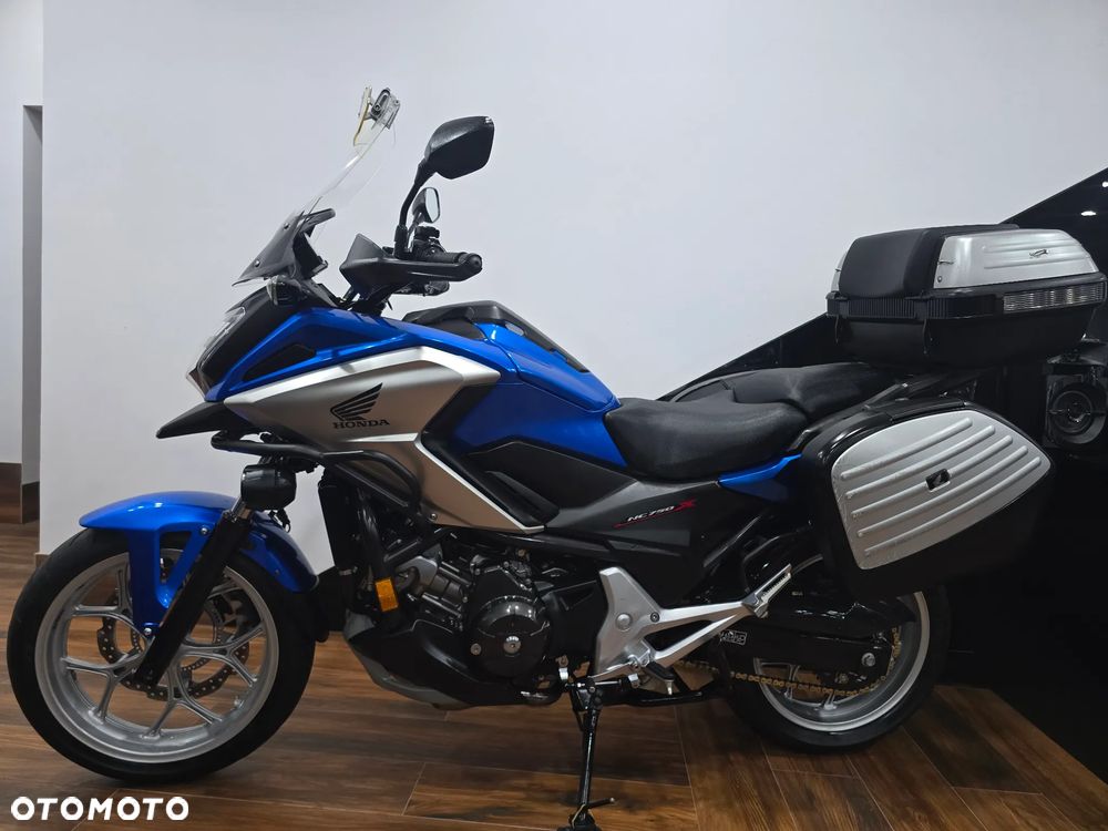 Honda NC - 38