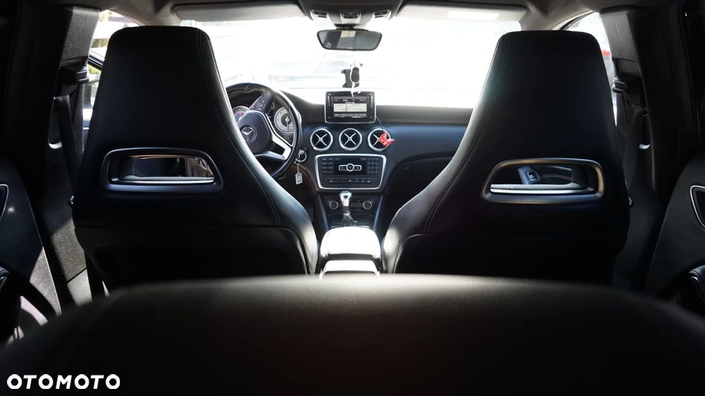 Mercedes-Benz Klasa A 180 CDI BlueEffICIENCY Edition - 8