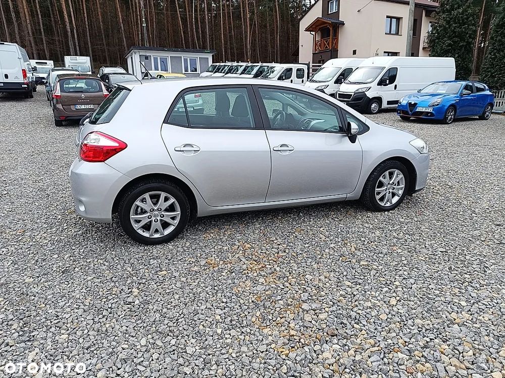 Toyota Auris 1.33 VVT-i Premium - 9