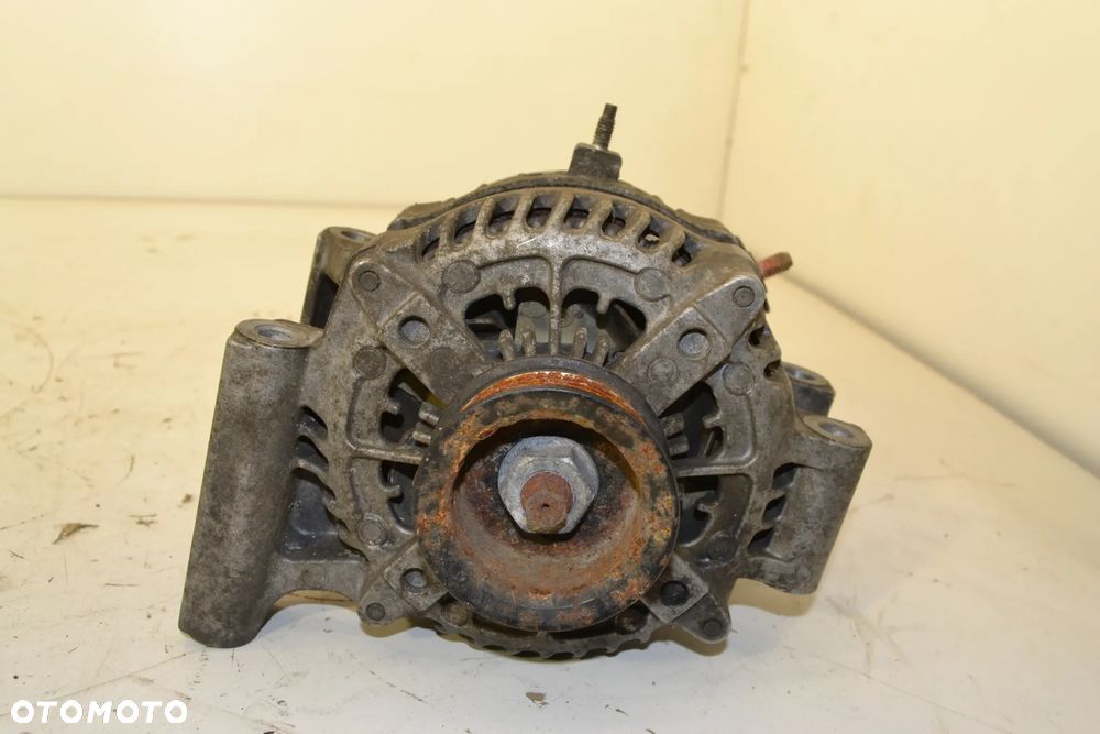 Alternator Lexus ISF - 3