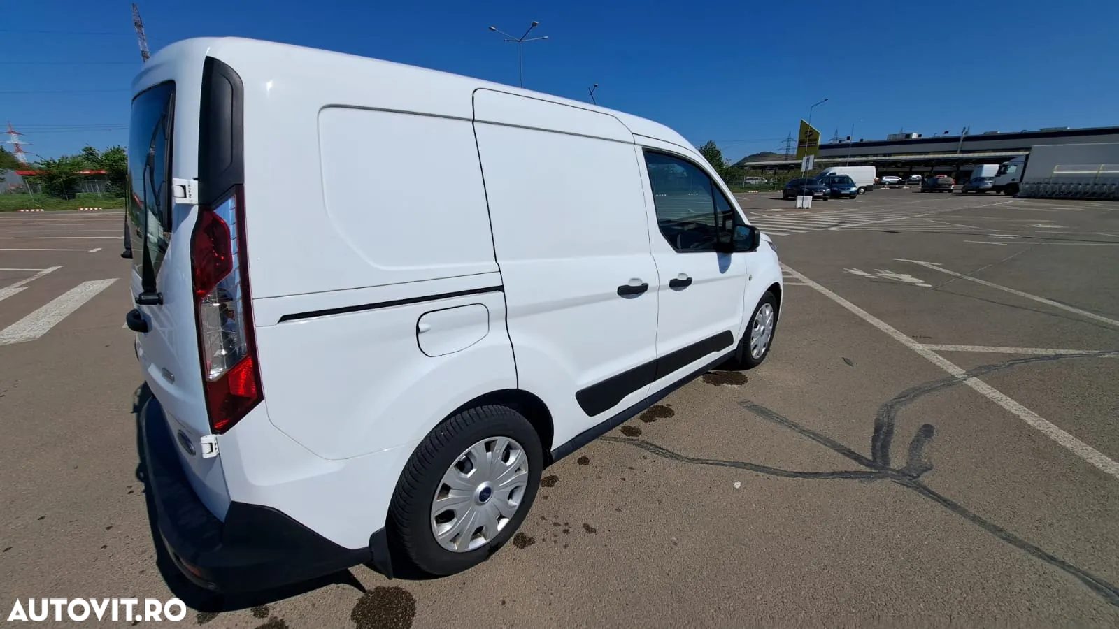 Ford Transit Connect MPV - 9