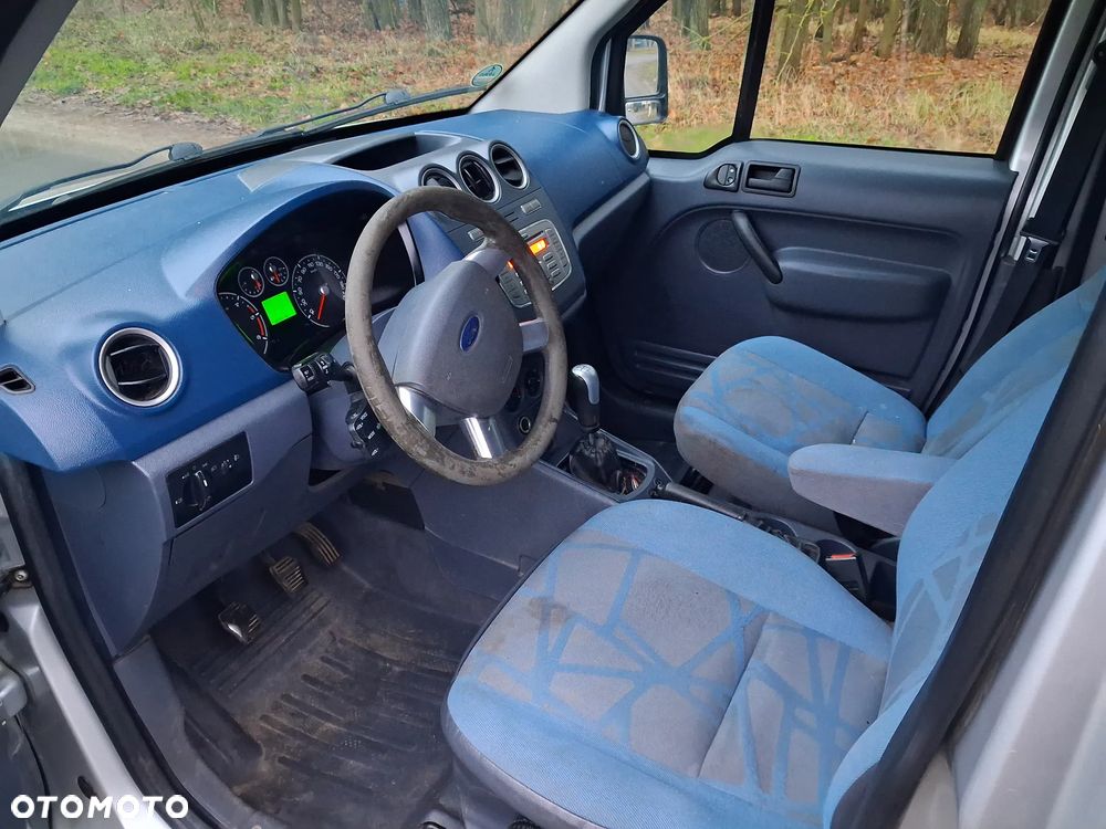 Ford Transit Connect - 6