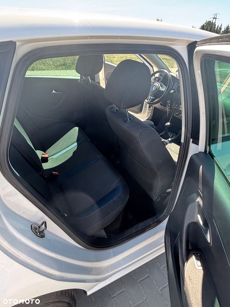 Volkswagen Polo 1.6 TDI Blue Motion Team - 5