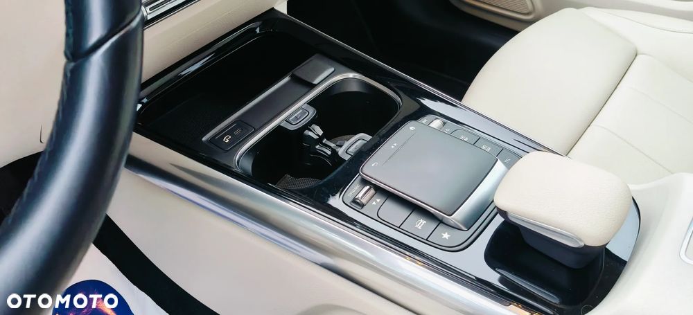 Mercedes-Benz GLA 250 4-Matic Style - 30