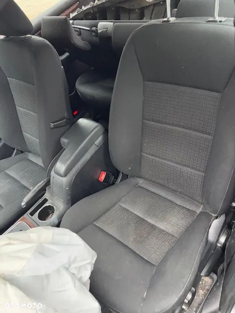 FOTELE SIEDZENIA KANAPA MERCEDES W245 - 5
