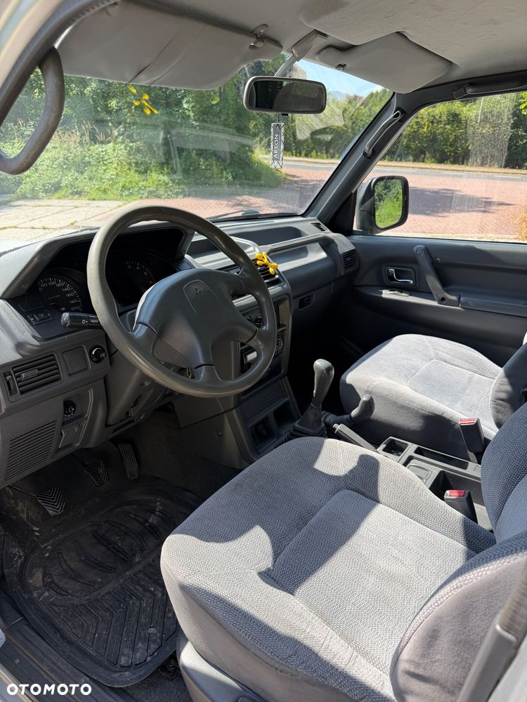 Mitsubishi Pajero 2.5 TD Classic - 11