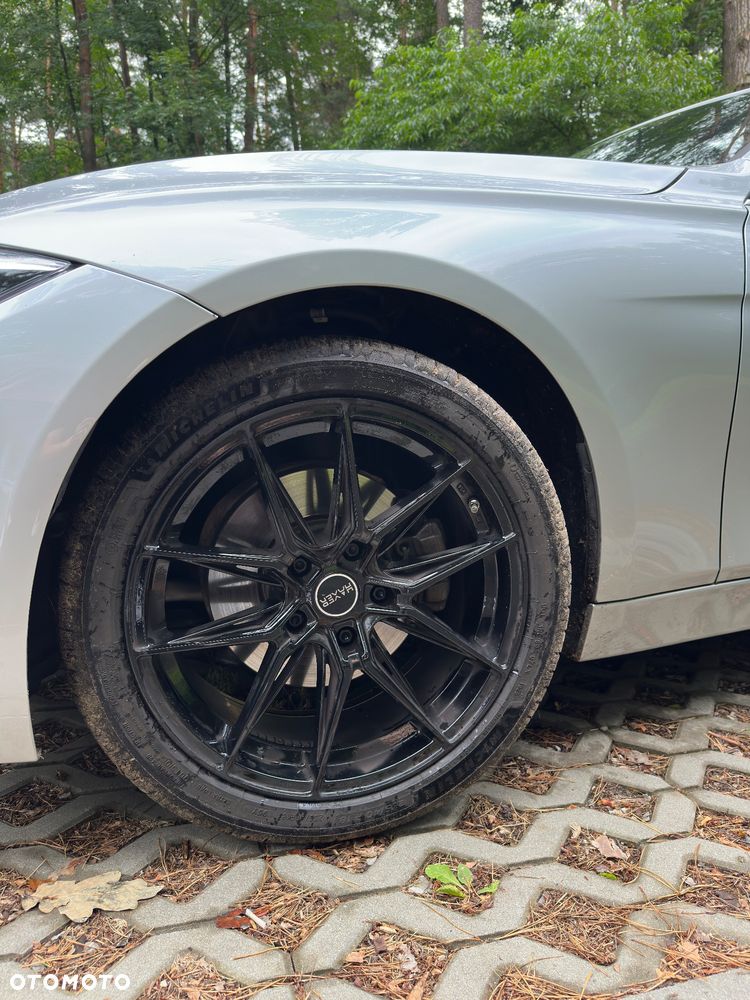 BMW Seria 3 330i Sport Line - 21