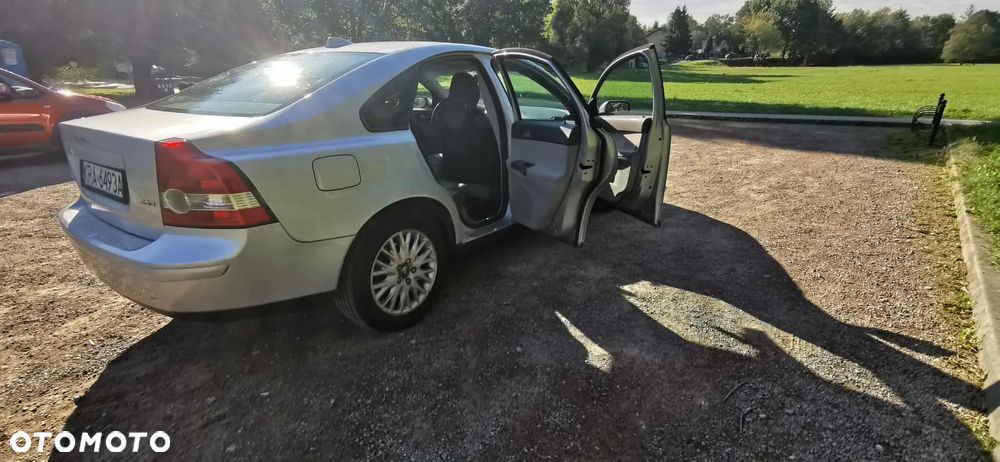 Volvo S40 2.0D Momentum - 10