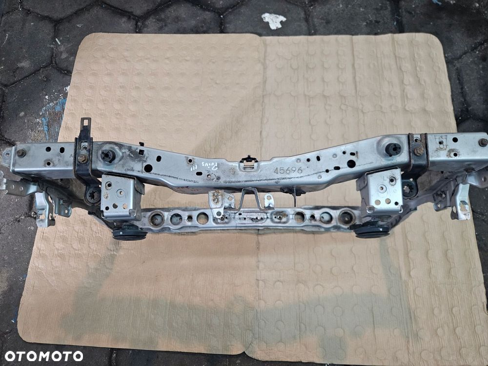 toyota prius iii 09-15 pas przedni wzmocnienie ramka - 3