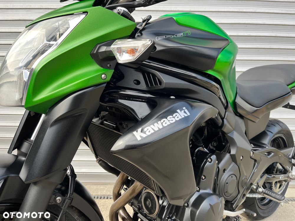 Kawasaki ER - 25