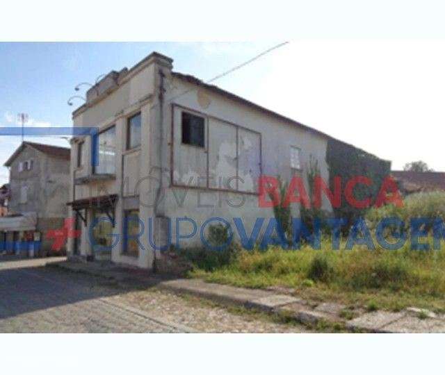 Loja Comercial com 710 m² na Rua da Estação  Imóvel da Banca em Vim... - Grande imagem: 2/8
