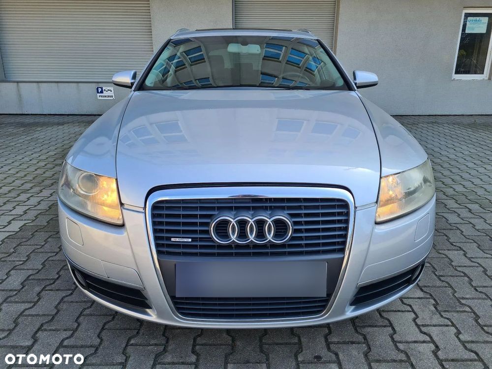Audi A6 Avant - 16