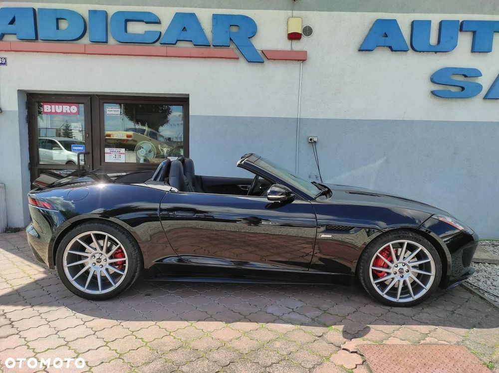 Jaguar F-Type - 15