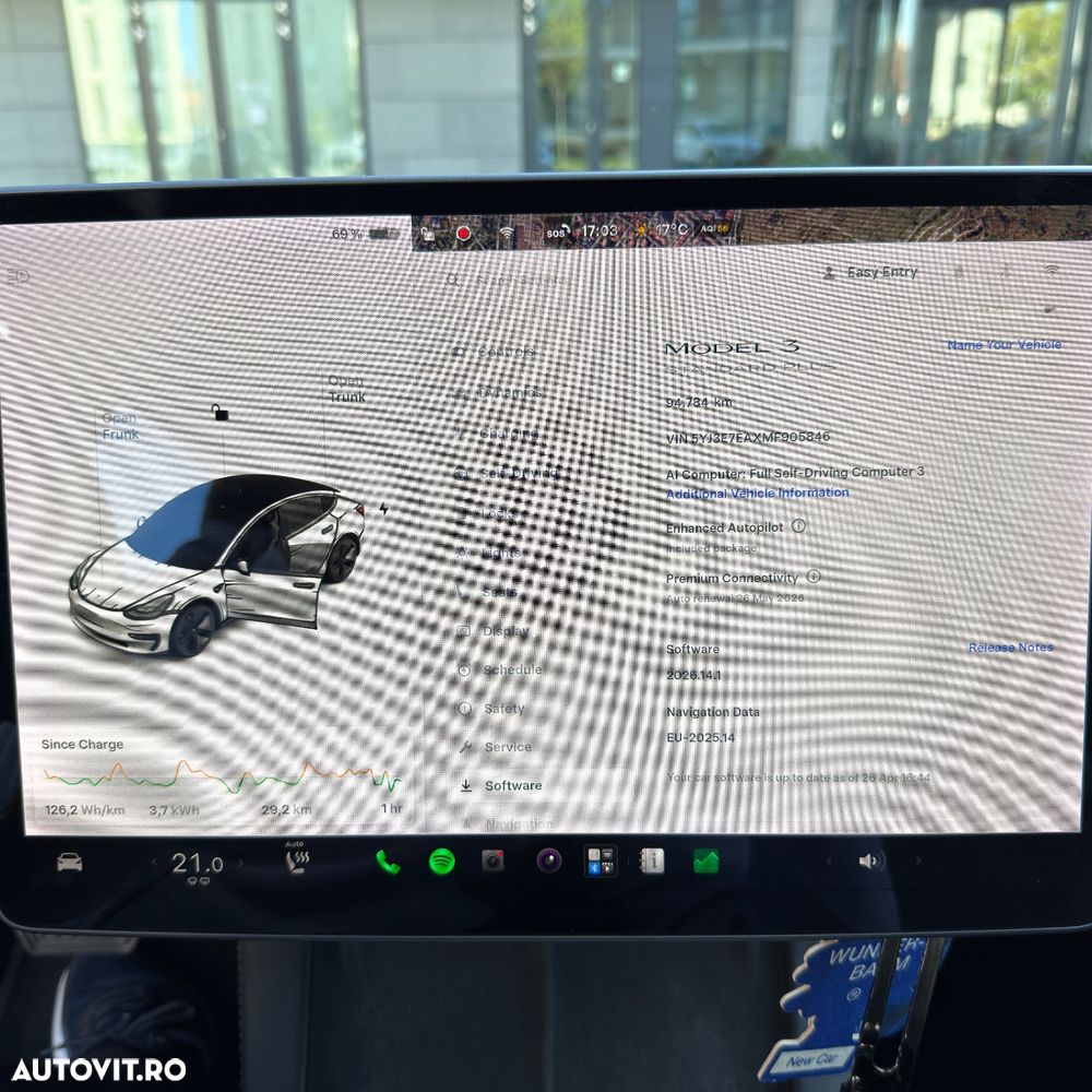 Tesla Model 3 Standard Reichweite Plus Hinterradantrieb - 11