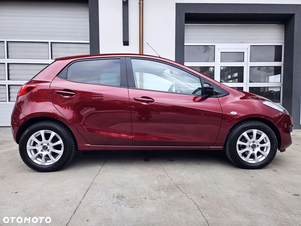 Mazda 2 2013