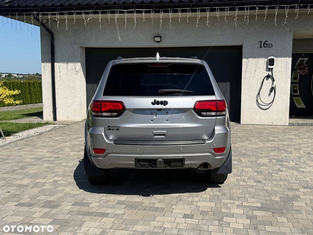 Jeep Grand Cherokee - 6