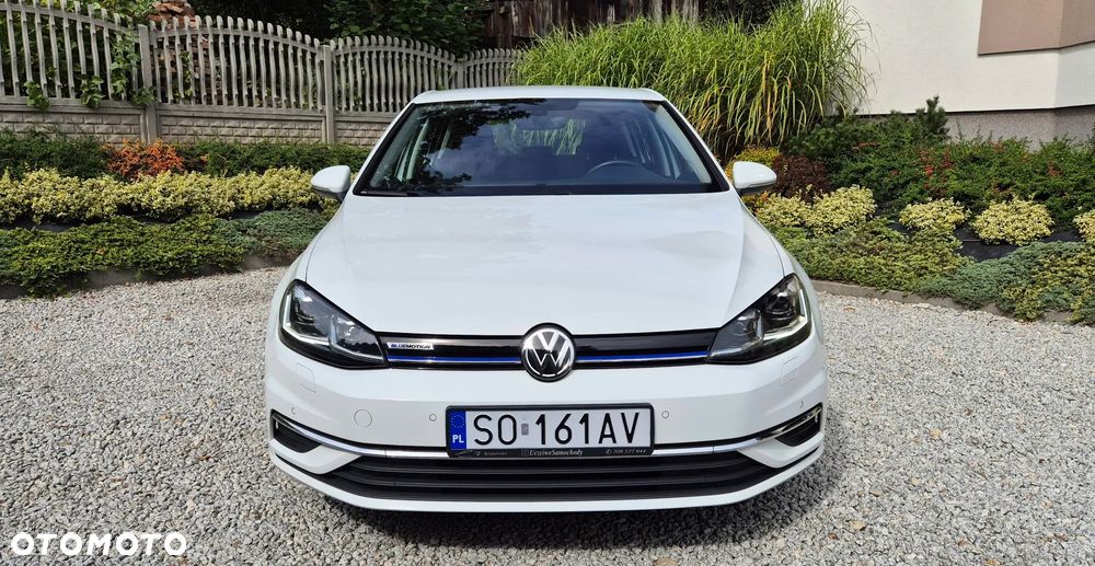 Volkswagen Golf 1.5 TSI BlueMotion ACT Comfortline - 2