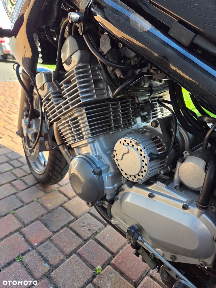 Yamaha XJ - 8