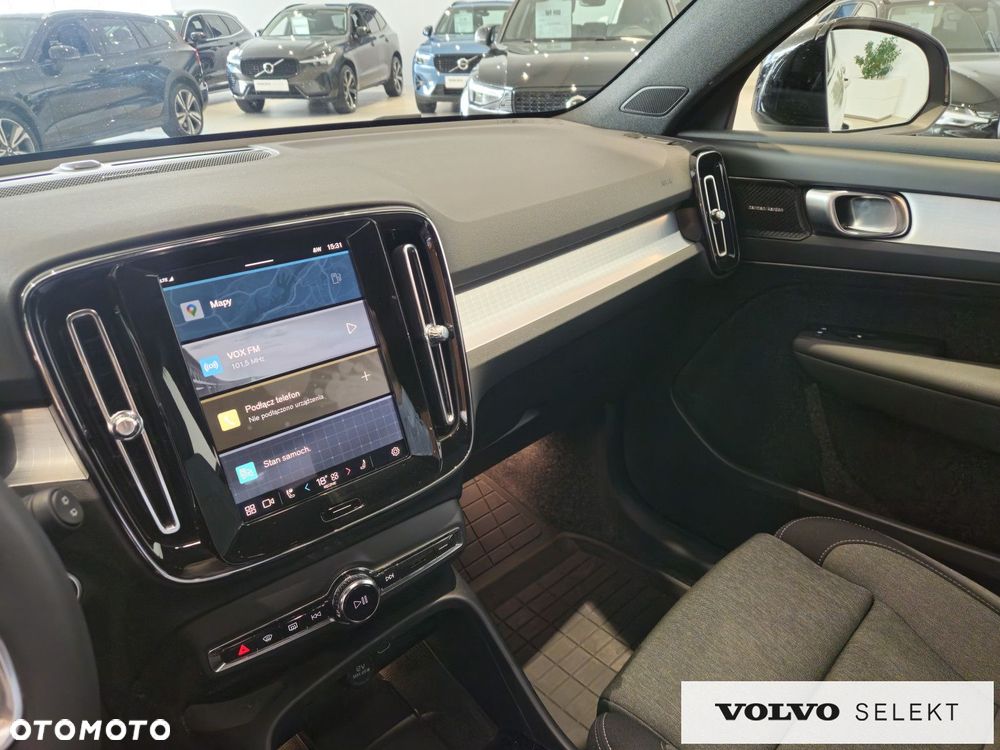 Volvo XC 40 - 22