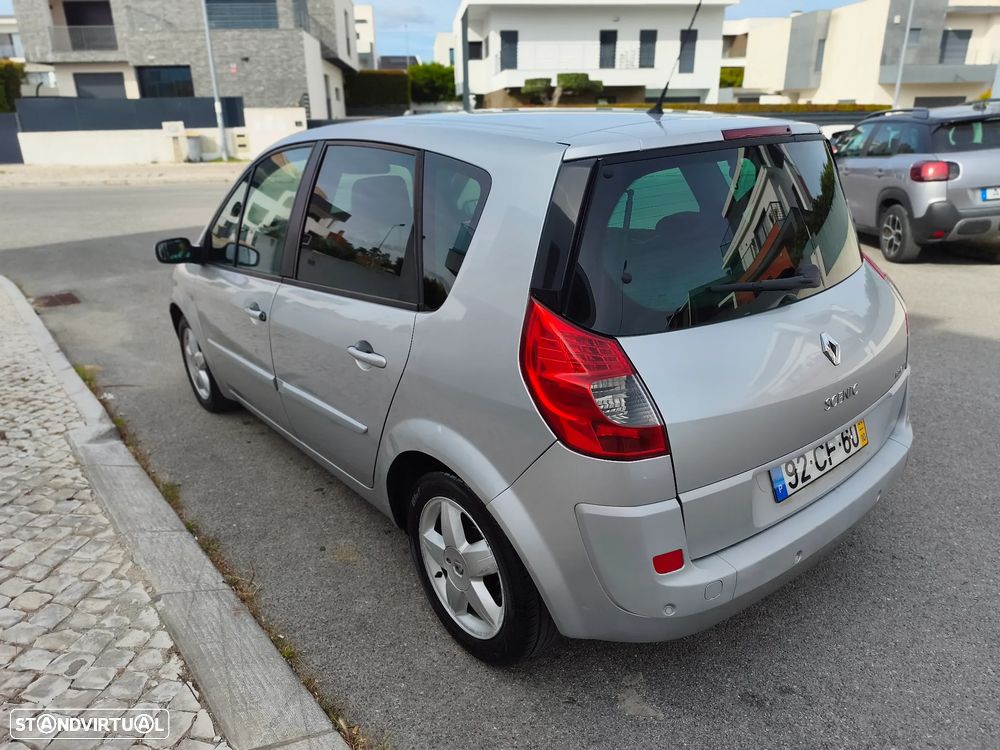 Renault Scénic 1.5 dCi Dynamique S - 6