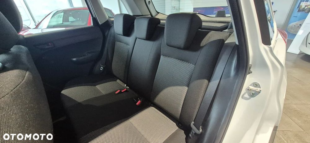 Suzuki Vitara 1.4 Boosterjet Hybrid Club - 23