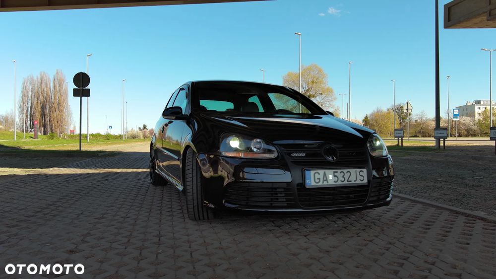 Volkswagen Golf R32 4Motion DSG - 9