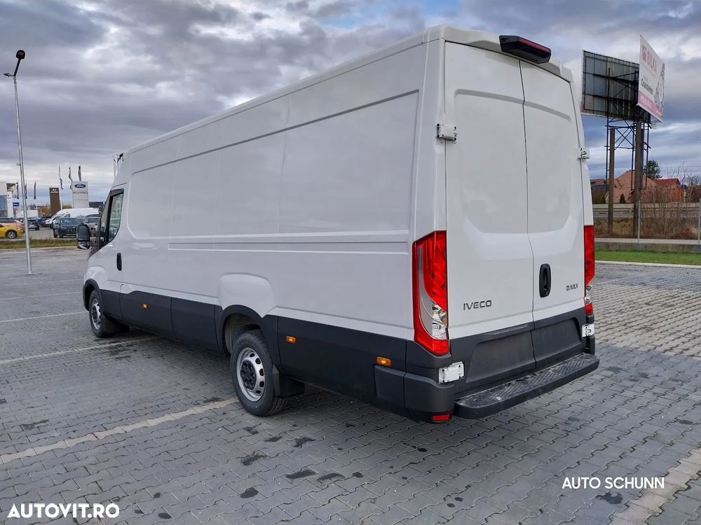 Iveco Daily 35S14BV VAN - 10