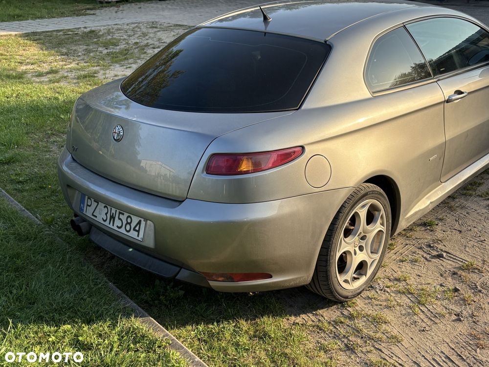 Alfa Romeo GT - 3