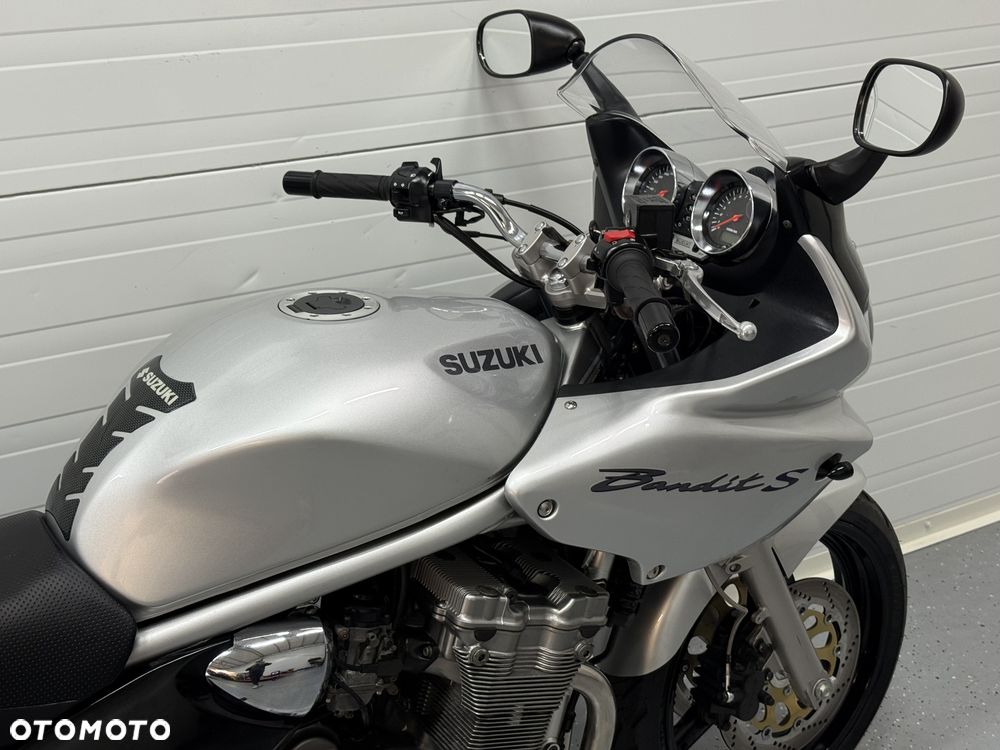 Suzuki Bandit - 14