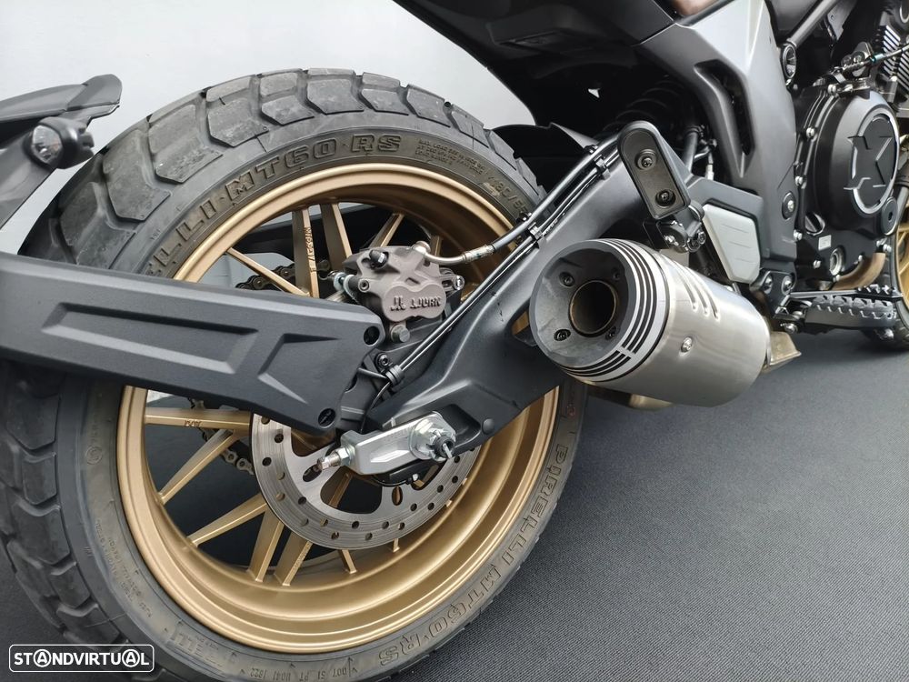 CF Moto 700CL-X Heritage Abs - 11