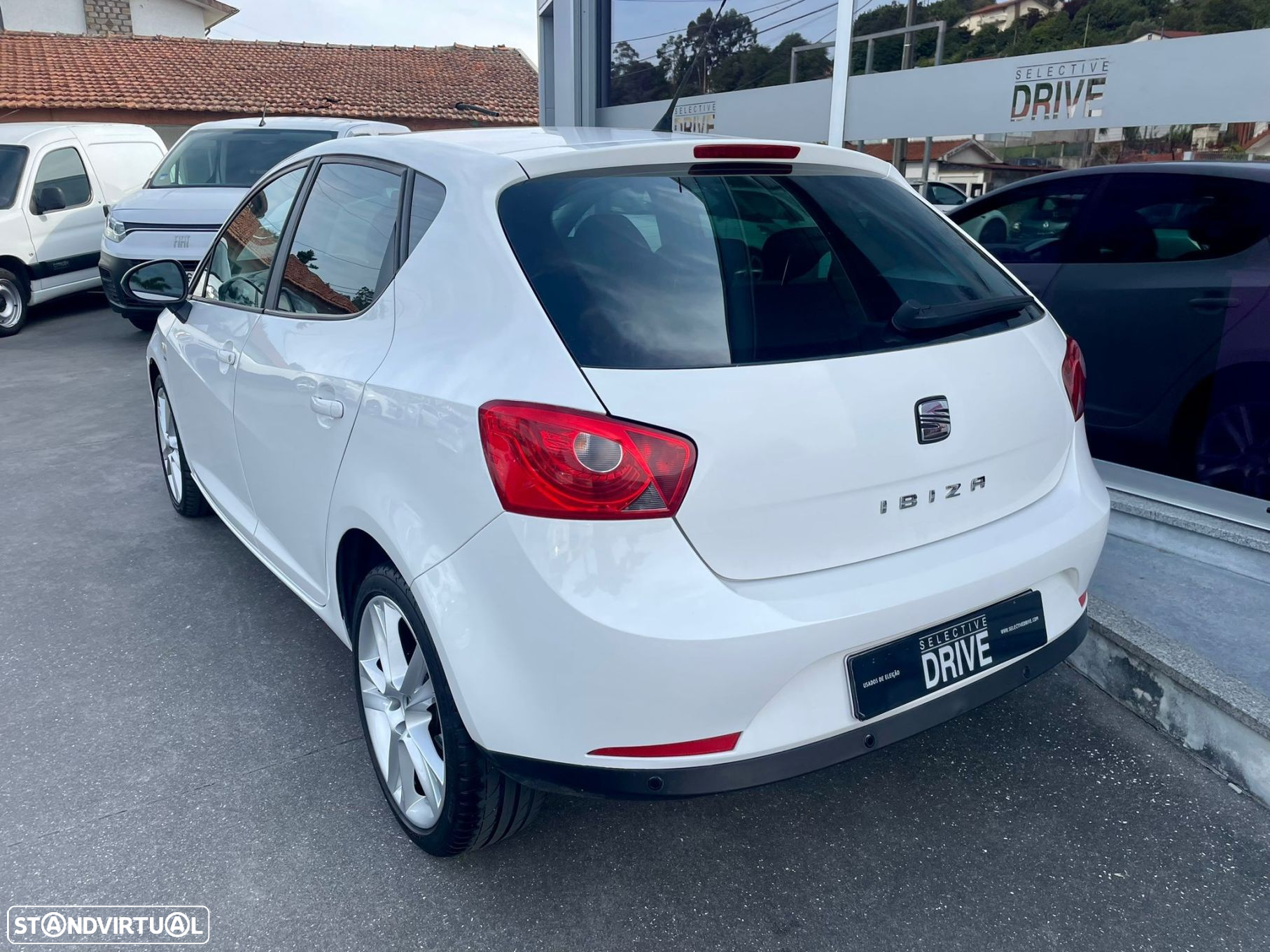 SEAT Ibiza 1.6 TDI 25 Anos DPF - 6