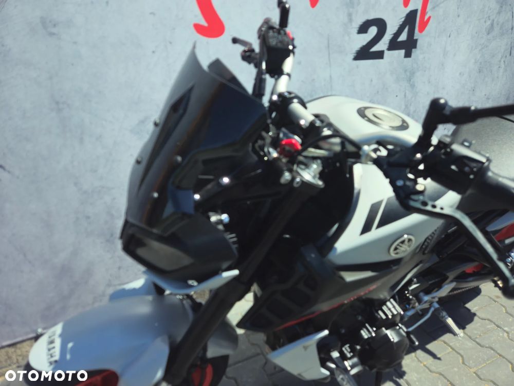 Yamaha MT - 38