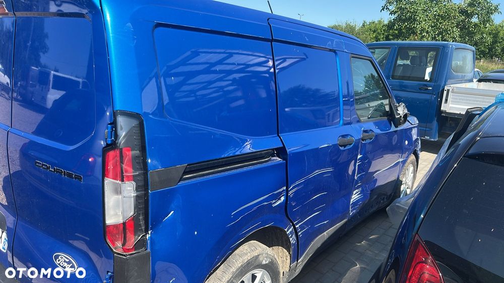 Ford Transit courier automat - 3
