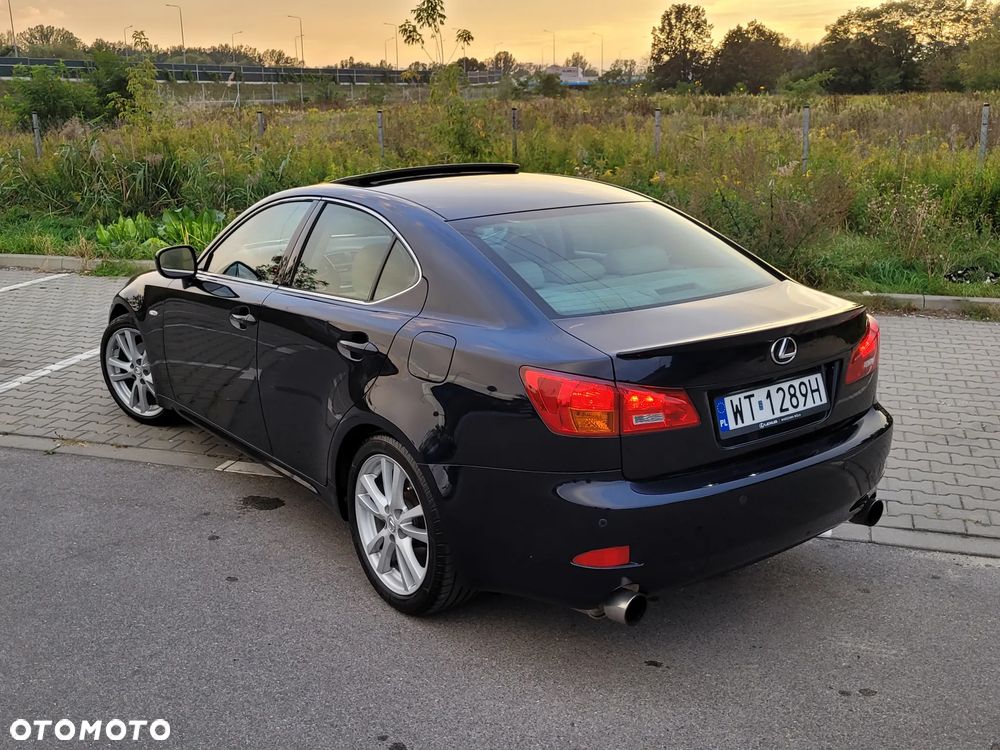 Lexus IS 250 Elegance - 4