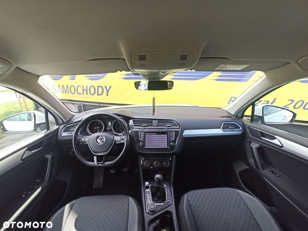 Volkswagen Tiguan - 19