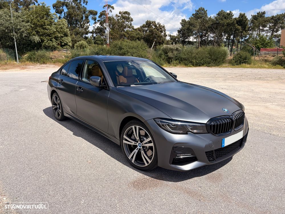 BMW 330 e Pack Desportivo M Auto - 2