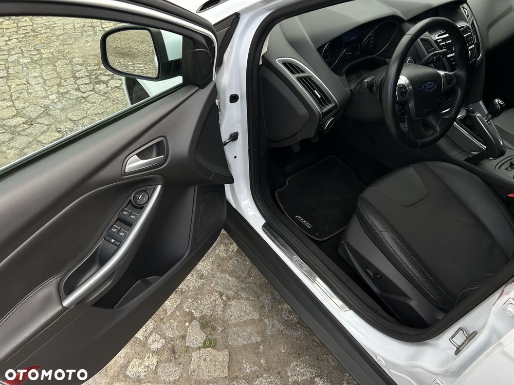 Ford Focus 1.6 EcoBoost Start-Stopp-System Titanium - 22
