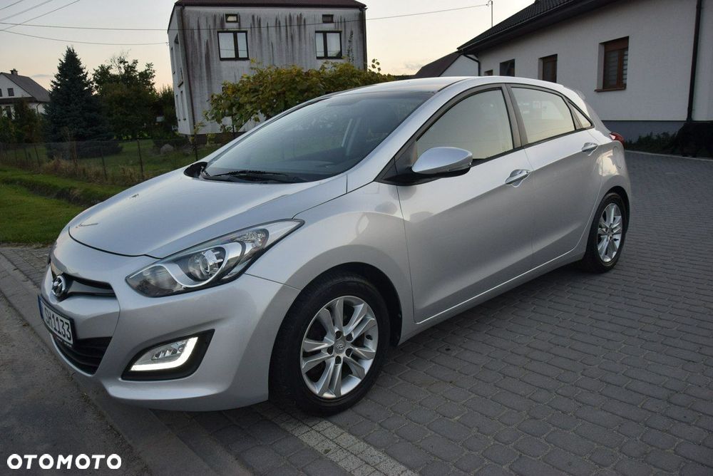 Hyundai i30 1.4 Premium - 5
