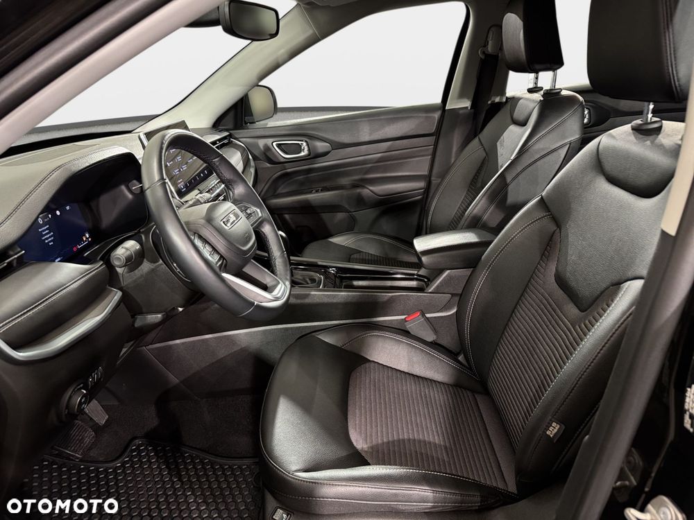 Jeep Compass - 31
