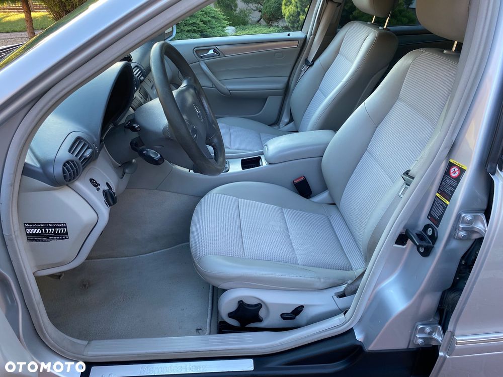 Mercedes-Benz Klasa C 200 CDI Avantgarde DPF - 11
