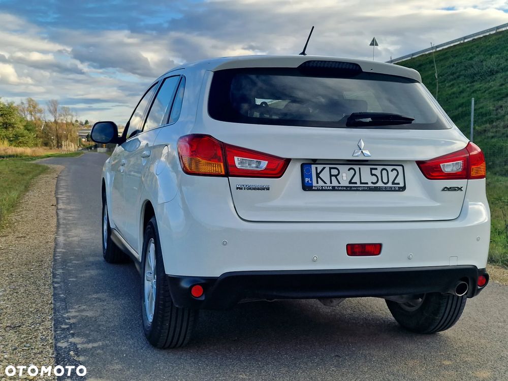 Mitsubishi ASX 1.6 Invite - 11