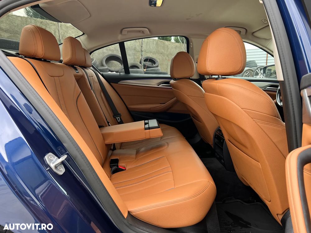 BMW Seria 5 520d xDrive AT - 10