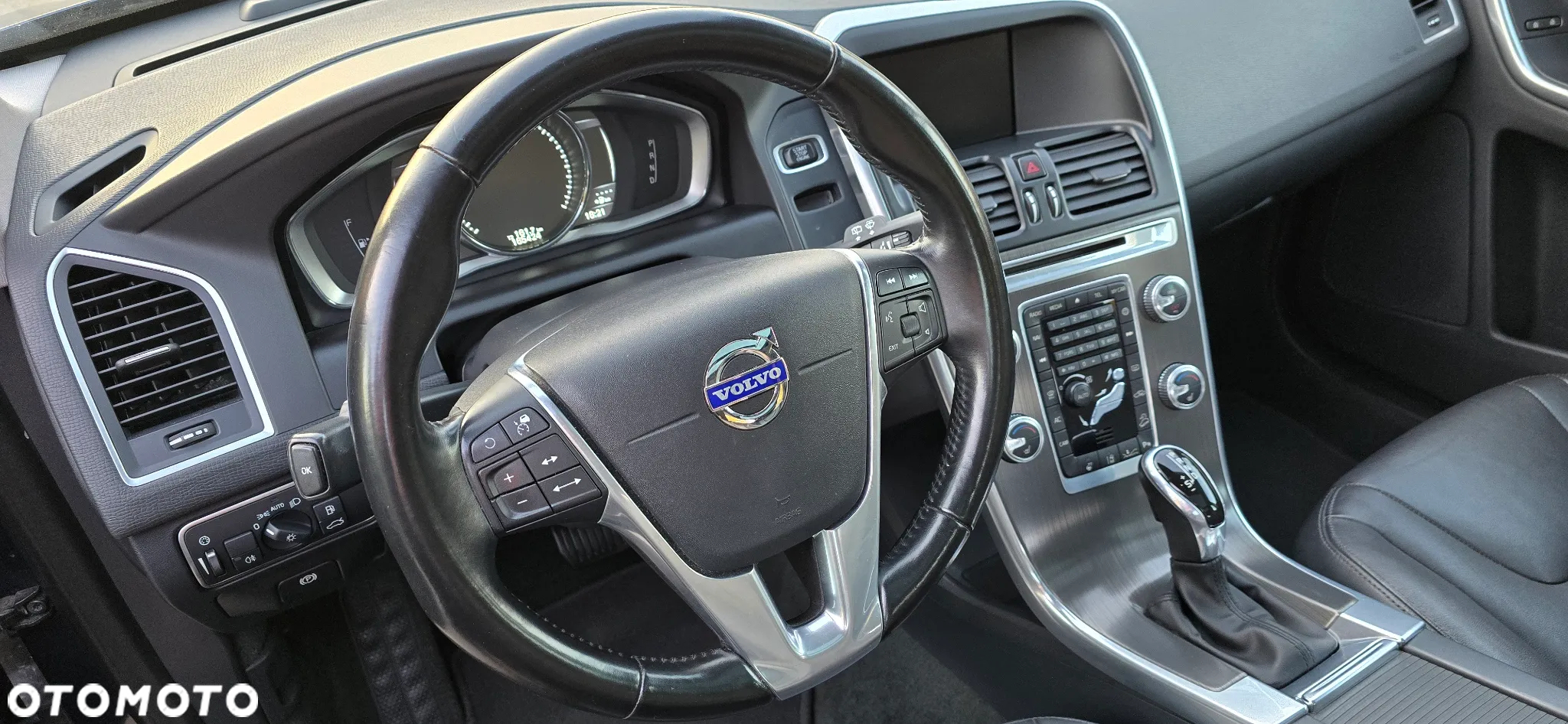 Volvo XC 60 D5 AWD Summum - 8