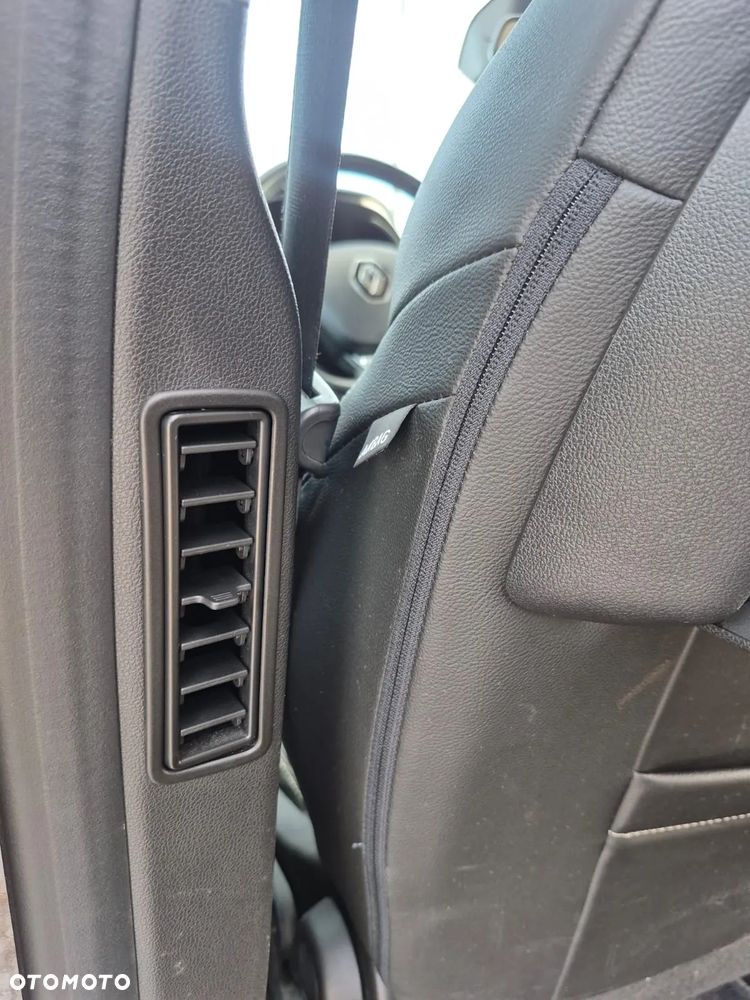 Renault Grand Scenic - 27