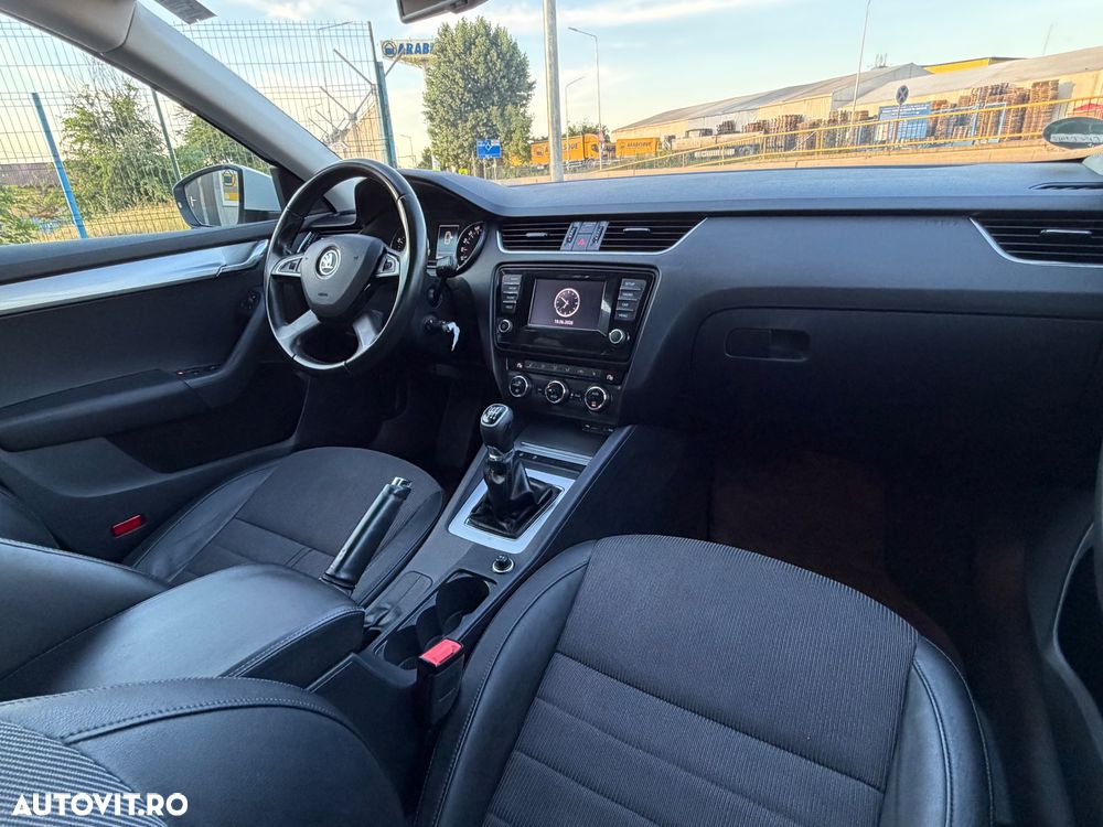 SKODA Octavia 2014 — imagine 36