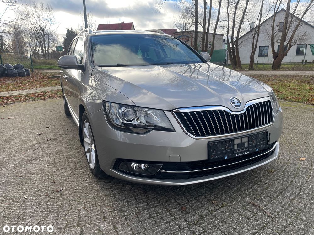 Skoda Superb 2.0 TDI DSG Exclusive - 14