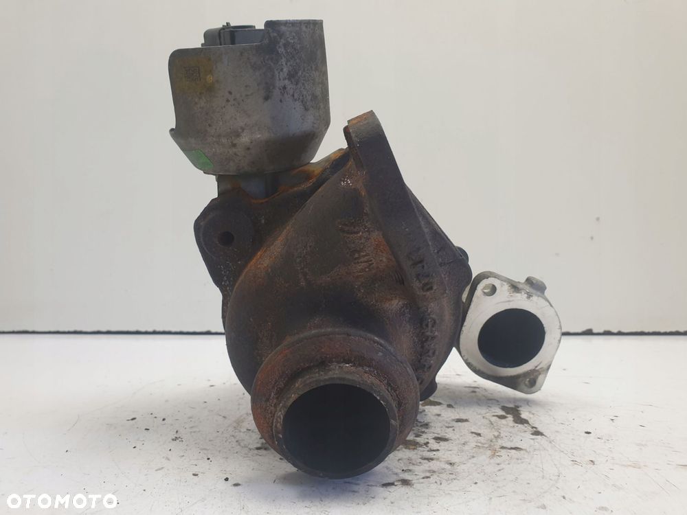 TURBOSPRĘŻARKA Volvo V70 III 1.6 D2 _ 9686120680-06 - 5