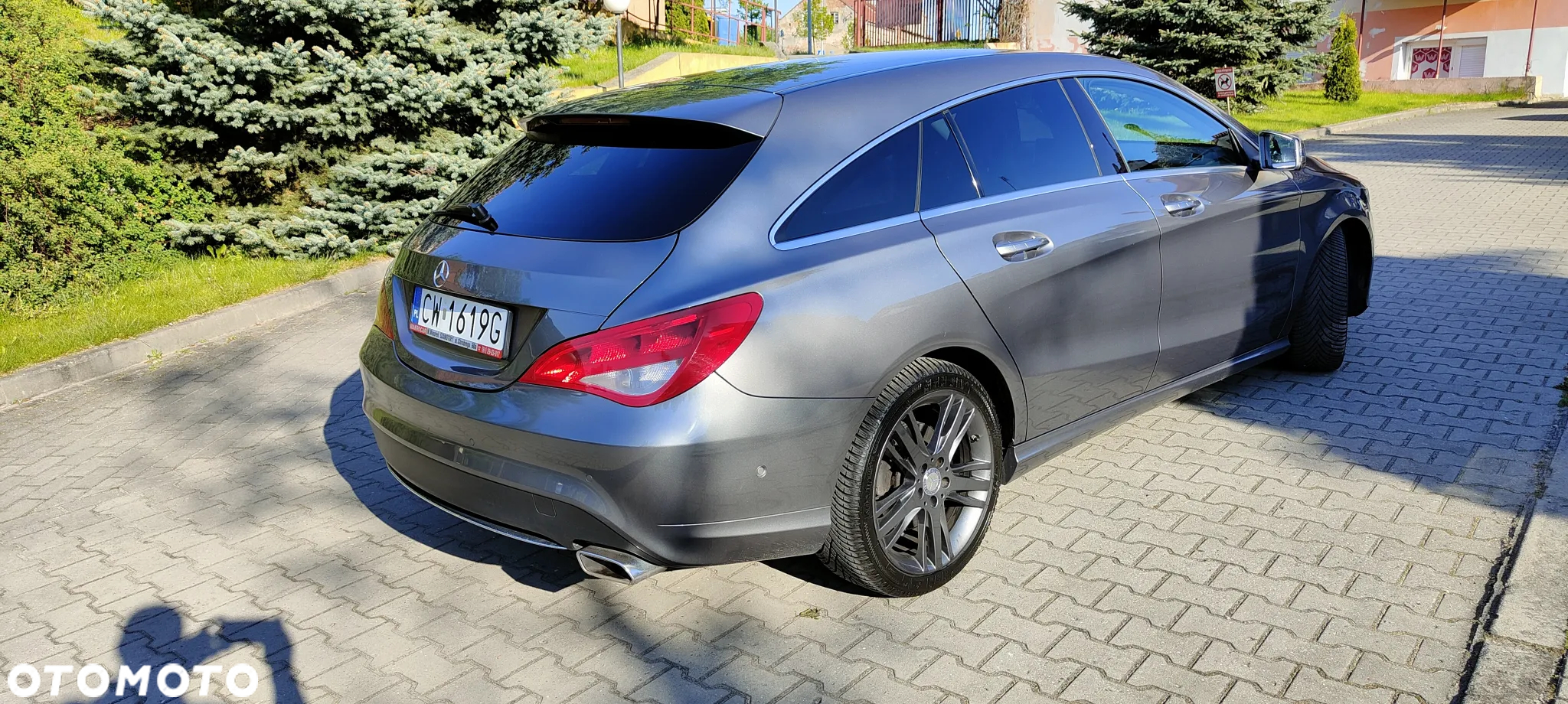 Mercedes-Benz CLA 220 d 4-Matic - 5